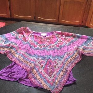 Flowing sleeves over tank